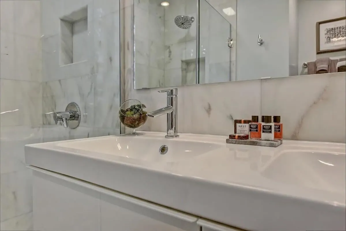 Holiday home Stylish 1Br In Myers Park Villa Charlotte